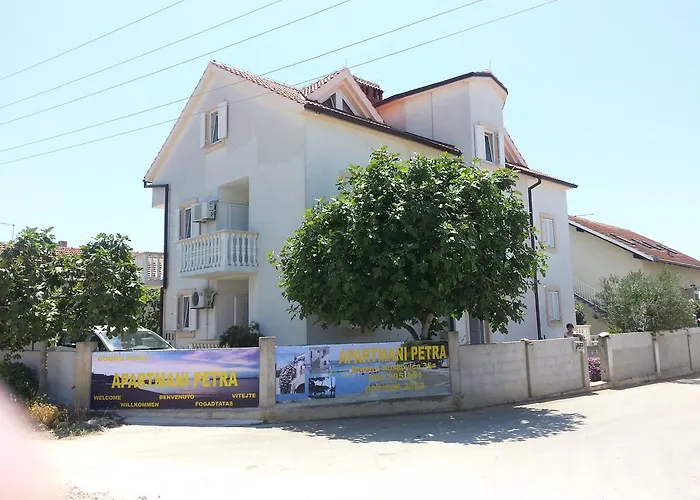 Petra Biograd Na Moru