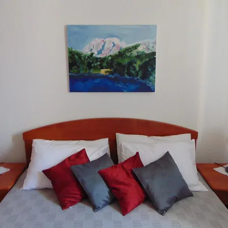 Apartamento Petra *